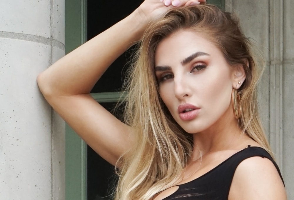 Penthouse Gold porn video: Pet of the Month November 2020