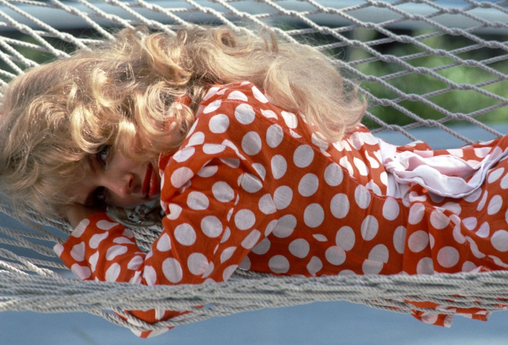 Penthouse Gold porn video: Moore's Utopia