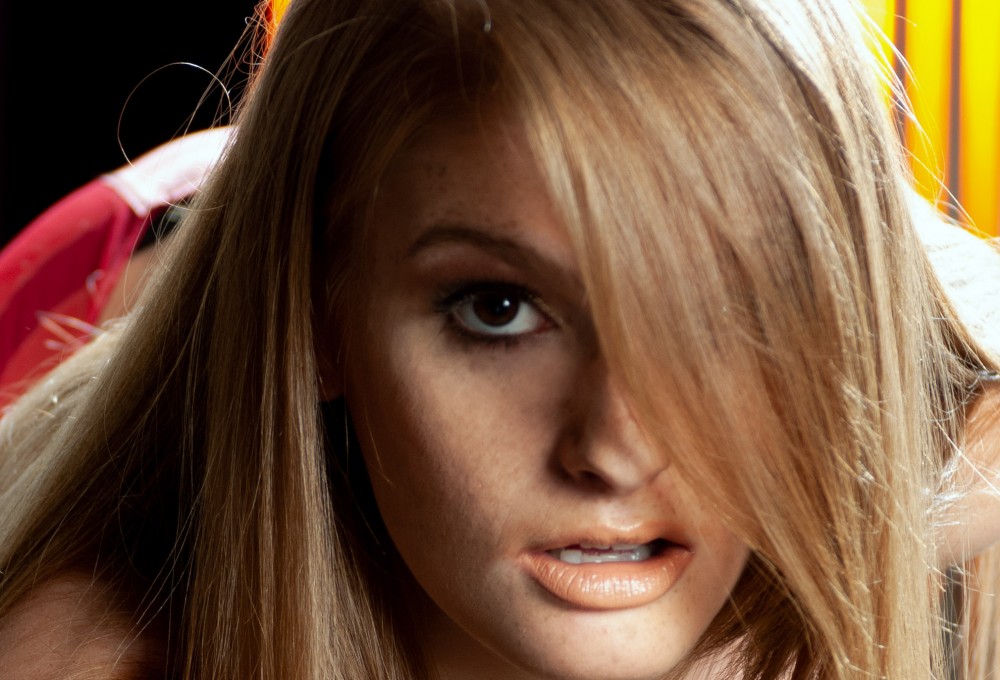 Penthouse Gold porn video: Extremely Well Red