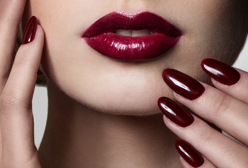 Penthouse Gold porn video: Between Her Lips