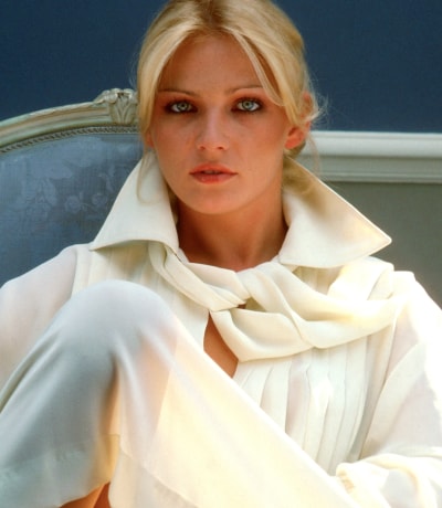 Penthouse Gold porn video: Poetry In Motion