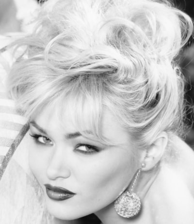 Penthouse Gold porn video: Emerald