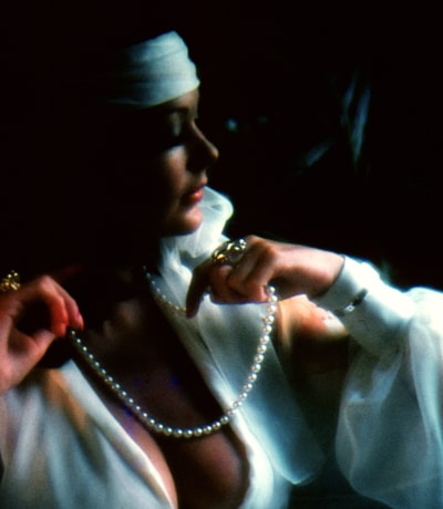 Penthouse Gold porn video: Avril Lund - Extra