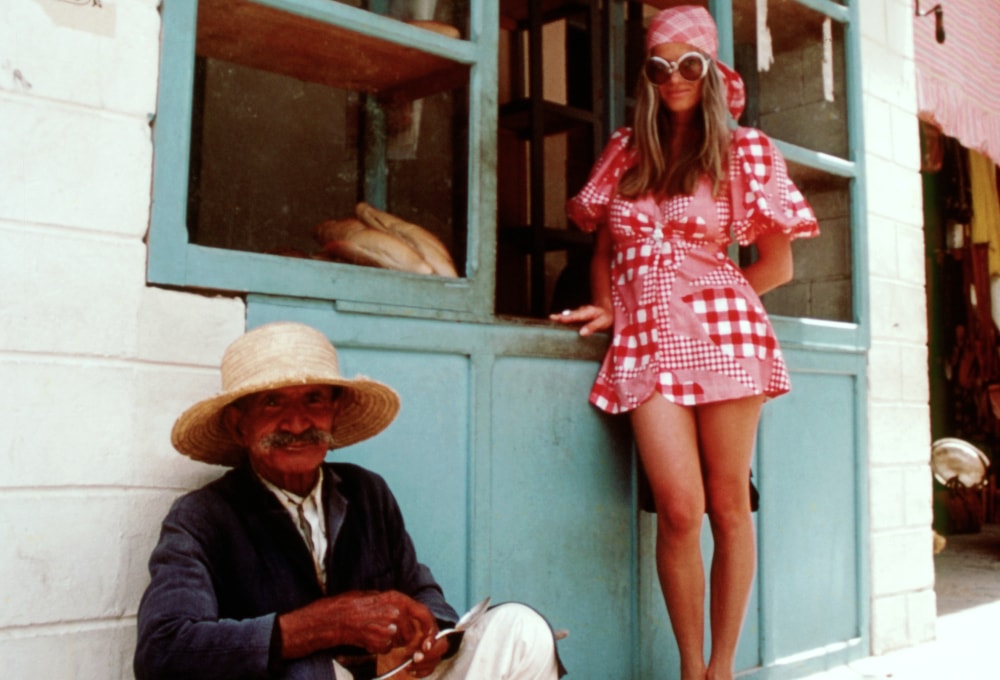 Penthouse Gold porn video: Helga of the Dunes