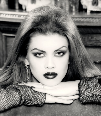 Penthouse Gold porn video: Julia