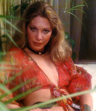 Penthouse Gold porn video: Thoroughly Modern Millie