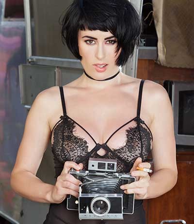 Penthouse Gold porn video: Embellished Mediator