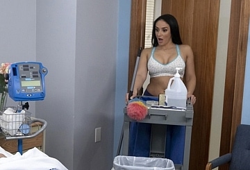 Penthouse Gold HD porn video: La chica de la limpieza reanima a un paciente
