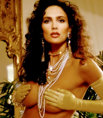 Penthouse Gold porn video: Julie Strain - Outtakes 2