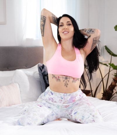 Penthouse Gold porn video: Evening Moon