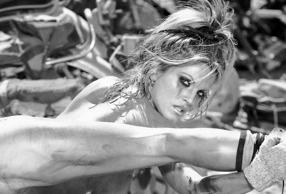 Penthouse Gold porn video: Janine