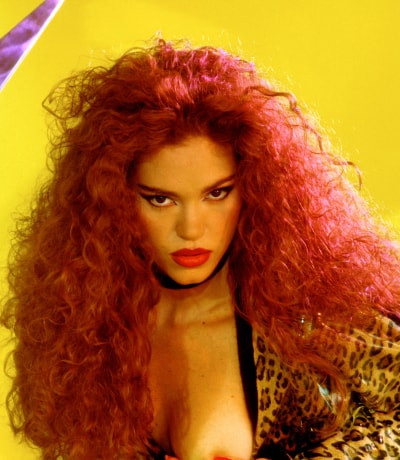 Penthouse Gold porn video: Soho Gallery