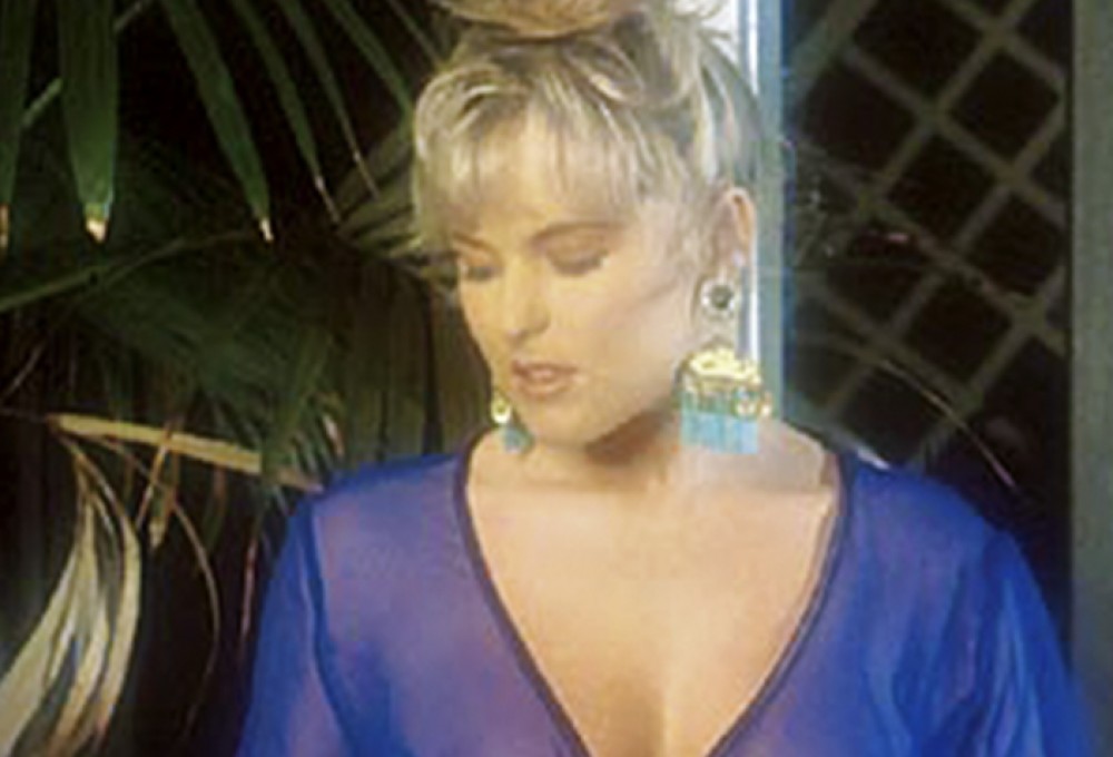 Penthouse Gold porn video: Joanne Mcvay - Extended