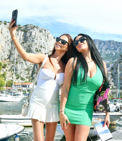 Penthouse Gold porn video: Galerie - Anissa Kate und Olivia Del Rio im Vierer