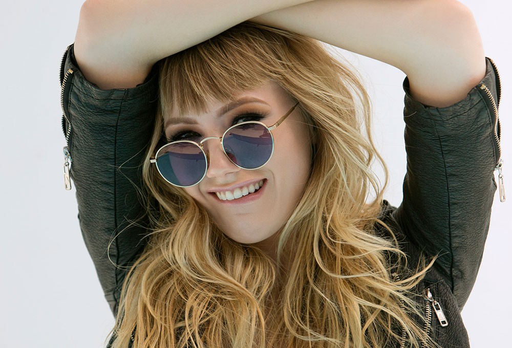 Penthouse Gold porn video: Silken Voyage