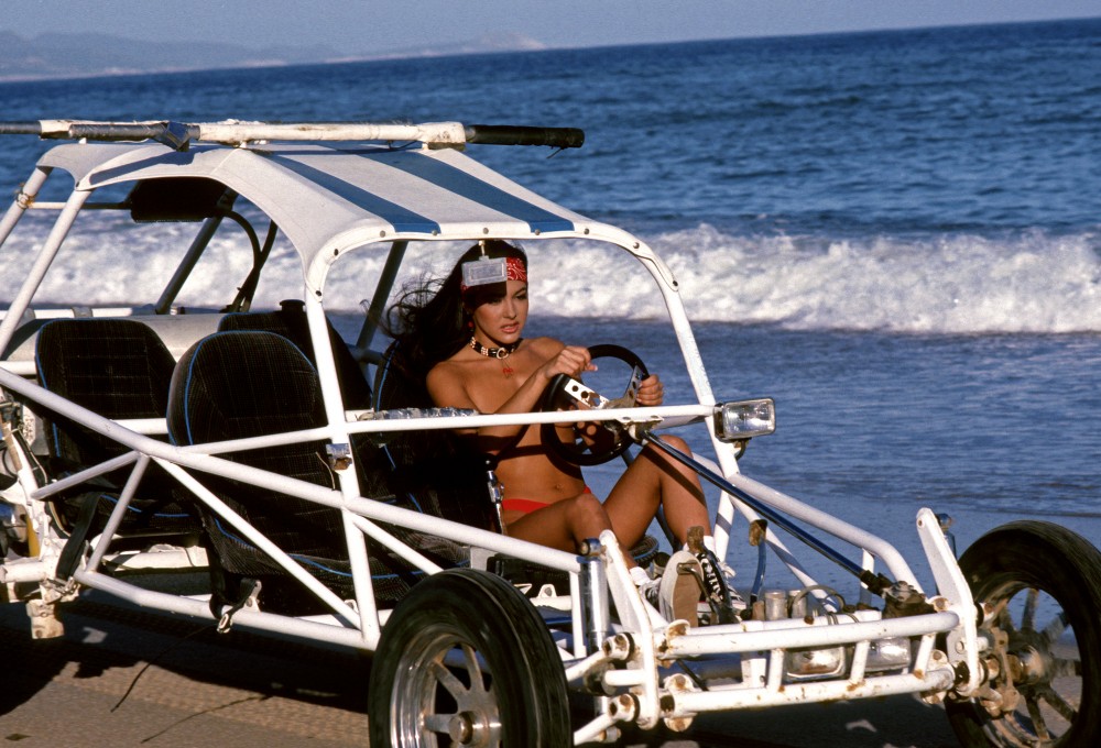 Penthouse Gold porn video: Pet of the Month April 1996