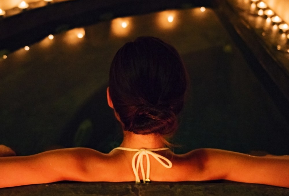 Penthouse Gold porn video: Showing Her Cards