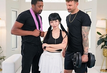 Penthouse Gold HD porn video: Marica Hase, chochito oriental insaciable en un trío interracial