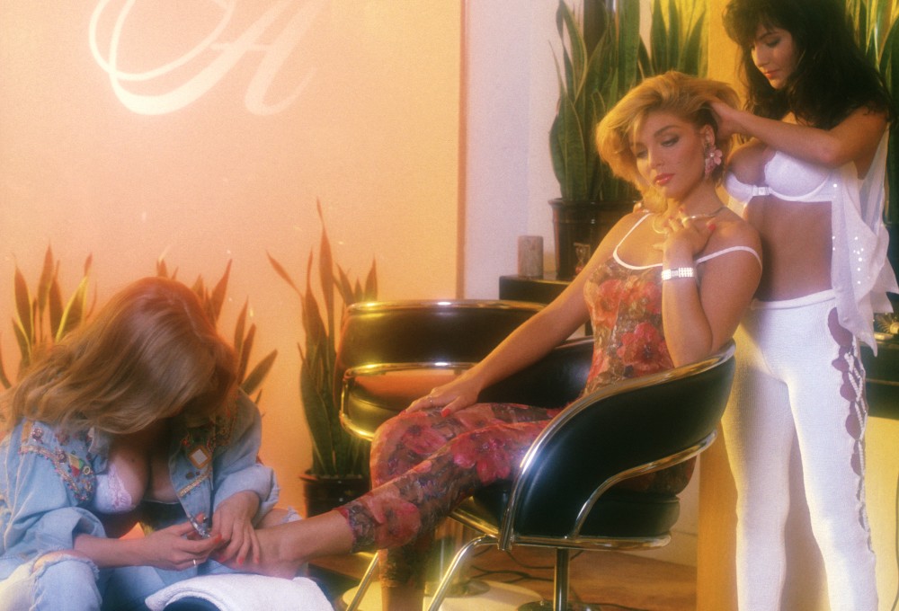 Penthouse Gold porn video: The Salon