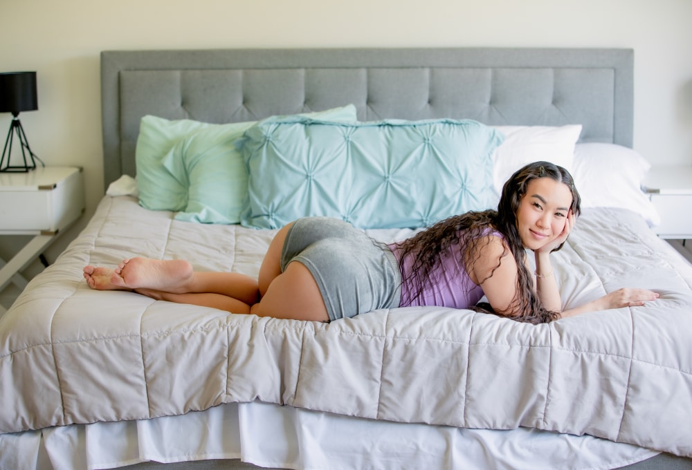 Penthouse Gold porn video: Galerie - Kimmy Kimm befolgt immer die Ratschläge ihres Stiefvaters