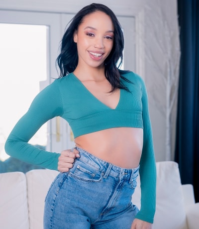 Penthouse Gold porn video: Gallery - Alexis Tae Works Stepbrother's Shaft